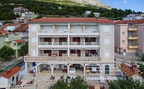 Apartment Ante