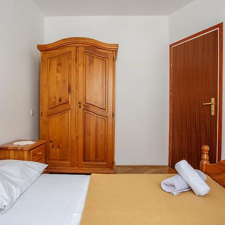 Apartment Ante Omiš Kültér fotó