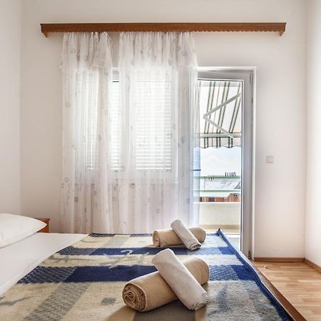 Apartment Ante Omiš Kültér fotó