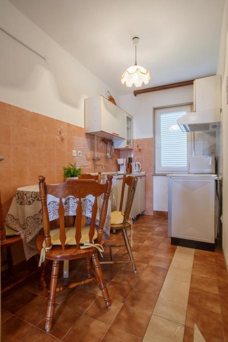 Apartment Ante Omiš Kültér fotó